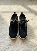 Minimalist All-Black Knit Mesh Running Shoes | Lightweight Athleisure & Walking Sneakers